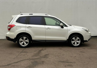 Подержанный автомобиль Subaru Forester Suv 2013 года (4 фото)