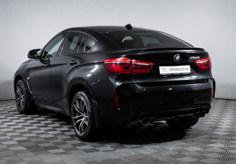 Подержанный автомобиль BMW X6 M 2015 года (7 фото)