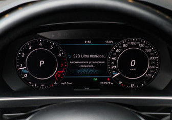 Подержанный автомобиль Volkswagen Tiguan 2018 года (19 фото)