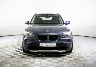 Подержанный автомобиль BMW X1 2012 года (2 фото)