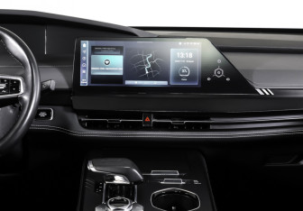 Подержанный автомобиль Changan UNI-K 2023 года (14 фото)