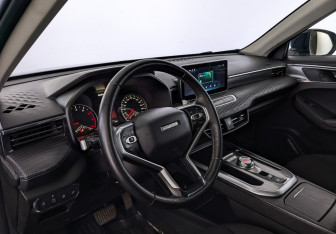 Подержанный автомобиль Haval Jolion 2023 года (15 фото)