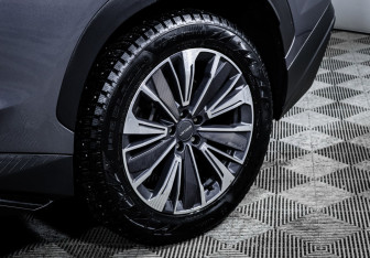 Подержанный автомобиль Jetour Dashing 2023 года (15 фото)