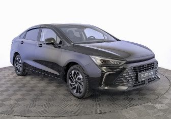 Подержанный автомобиль BAIC U5 Plus 2023 года (3 фото)