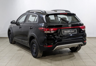 Подержанный автомобиль Kia Rio Hatchback 2020 года (7 фото)