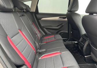 Подержанный автомобиль Haval F7 2023 года (11 фото)