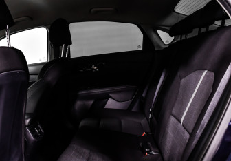 Подержанный автомобиль Kia Cerato Sedan 2018 года (13 фото)