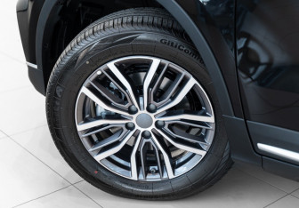 Новый Belgee X70 2025 (10 фото)