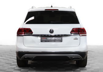 Подержанный автомобиль Volkswagen Teramont 2019 года (6 фото)