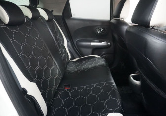 Подержанный автомобиль Nissan Juke 2011 года (13 фото)