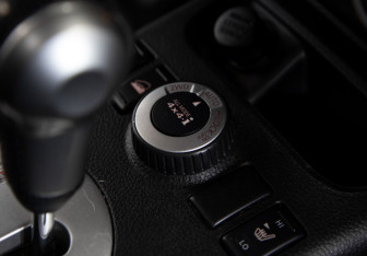 Подержанный автомобиль Nissan X-Trail 2008 года (19 фото)