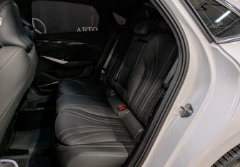 Подержанный автомобиль Geely Preface 2024 года (18 фото)