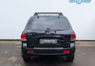Подержанный автомобиль Hyundai Santa Fe 2008 года (6 фото)
