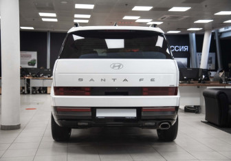 Новый Hyundai Santa Fe 2025 (4 фото)