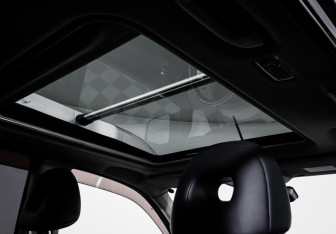 Подержанный автомобиль Nissan X-Trail 2008 года (16 фото)