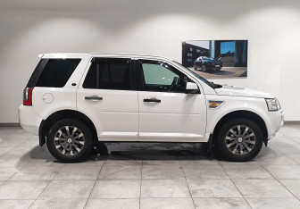 Подержанный автомобиль Land Rover Freelander 2011 года (4 фото)