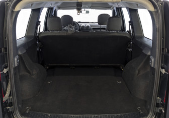 Подержанный автомобиль LADA (ВАЗ) Largus Wagon 2019 года (11 фото)