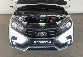 Подержанный автомобиль LADA (ВАЗ) XRAY 2019 года (17 фото)