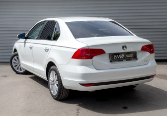 Подержанный автомобиль Volkswagen Bora Sedan 2022 года (7 фото)