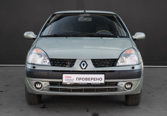Подержанный автомобиль Renault Symbol 2003 года (2 фото)