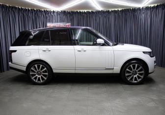 Подержанный автомобиль Land Rover Range Rover 2016 года (4 фото)