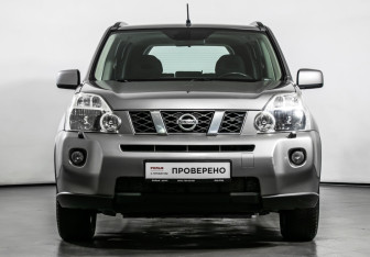 Подержанный автомобиль Nissan X-Trail 2008 года (2 фото)