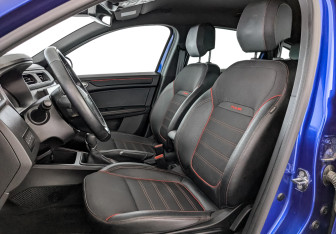 Подержанный автомобиль Renault Arkana 2021 года (20 фото)