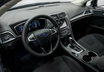 Подержанный автомобиль Ford Mondeo Wagon 2018 года (12 фото)