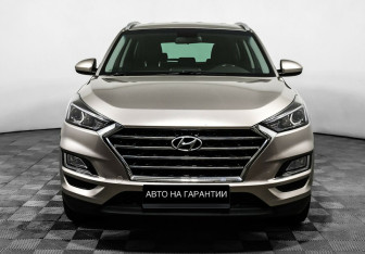 Подержанный автомобиль Hyundai Tucson 2019 года (2 фото)