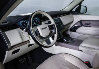 Подержанный автомобиль Land Rover Range Rover 2022 года (15 фото)