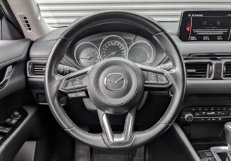 Подержанный автомобиль Mazda CX-5 2021 года (22 фото)