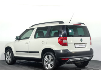 Подержанный автомобиль Skoda Yeti 2013 года (5 фото)