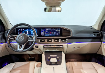 Подержанный автомобиль Mercedes-Benz GLE 2019 года (14 фото)