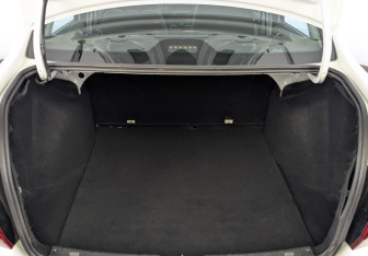 Подержанный автомобиль LADA (ВАЗ) Granta Sedan 2023 года (10 фото)