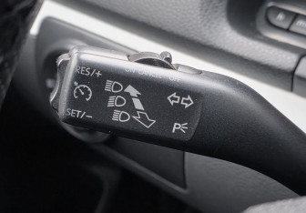 Подержанный автомобиль Volkswagen Jetta Sedan 2008 года (16 фото)