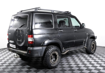 Подержанный автомобиль УАЗ Patriot 2013 года (5 фото)