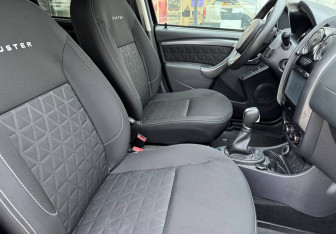 Подержанный автомобиль Renault Duster 2018 года (10 фото)