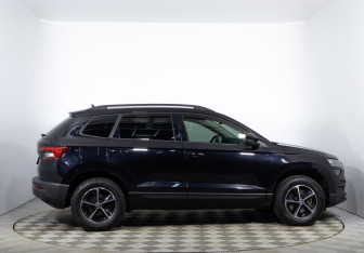 Подержанный автомобиль Skoda Karoq 2020 года (4 фото)