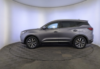 Подержанный автомобиль Chery Tiggo 7 Pro 2022 года (8 фото)