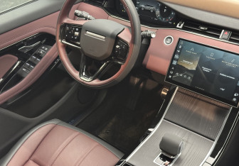 Новый Land Rover Range Rover Evoque 2025 (12 фото)