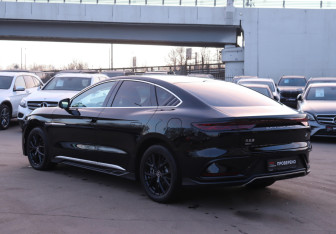 Новый BYD Han 2024 (7 фото)