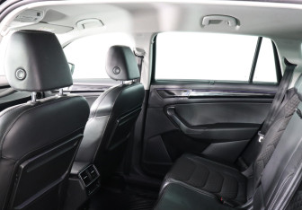 Подержанный автомобиль Skoda Kodiaq 2018 года (12 фото)