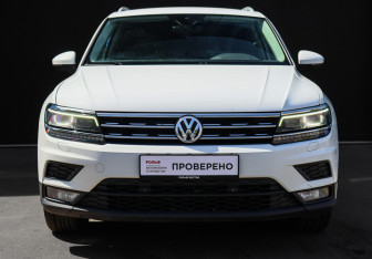 Подержанный автомобиль Volkswagen Tiguan 2019 года (2 фото)