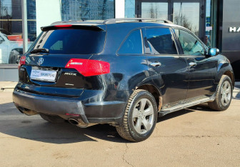 Подержанный автомобиль Acura MDX 2008 года (5 фото)