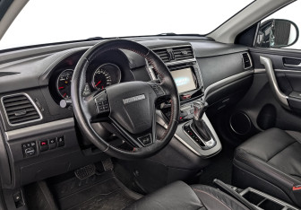 Подержанный автомобиль Haval H6 2019 года (15 фото)