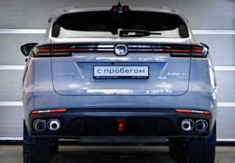 Подержанный автомобиль Changan UNI-K 2024 года (5 фото)