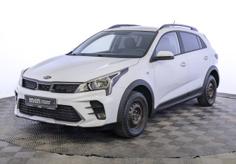 Подержанный автомобиль Kia Rio Hatchback 2021 года (1 фото)
