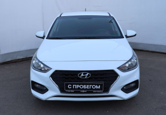 Подержанный автомобиль Hyundai Solaris Sedan 2017 года (2 фото)