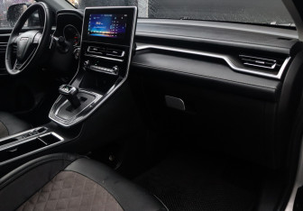 Подержанный автомобиль Haval M6 2023 года (9 фото)