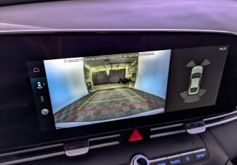 Подержанный автомобиль Hyundai Elantra Sedan 2024 года (27 фото)